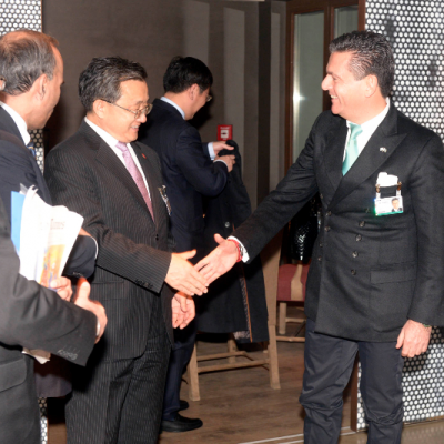 Economy Talks, February 2015: Liu Zhenmin, Chinese Vice-Foreignminister, with Consul Dr. Poetis