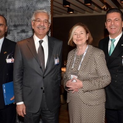 Economy Talks, February 2015: H.E. Ambassador Javed, H.E. Minister of Defence Asif, Honorary Consul Prof. Männle, Honorary Consul Dr. Poetis; (Photo: Schunk)